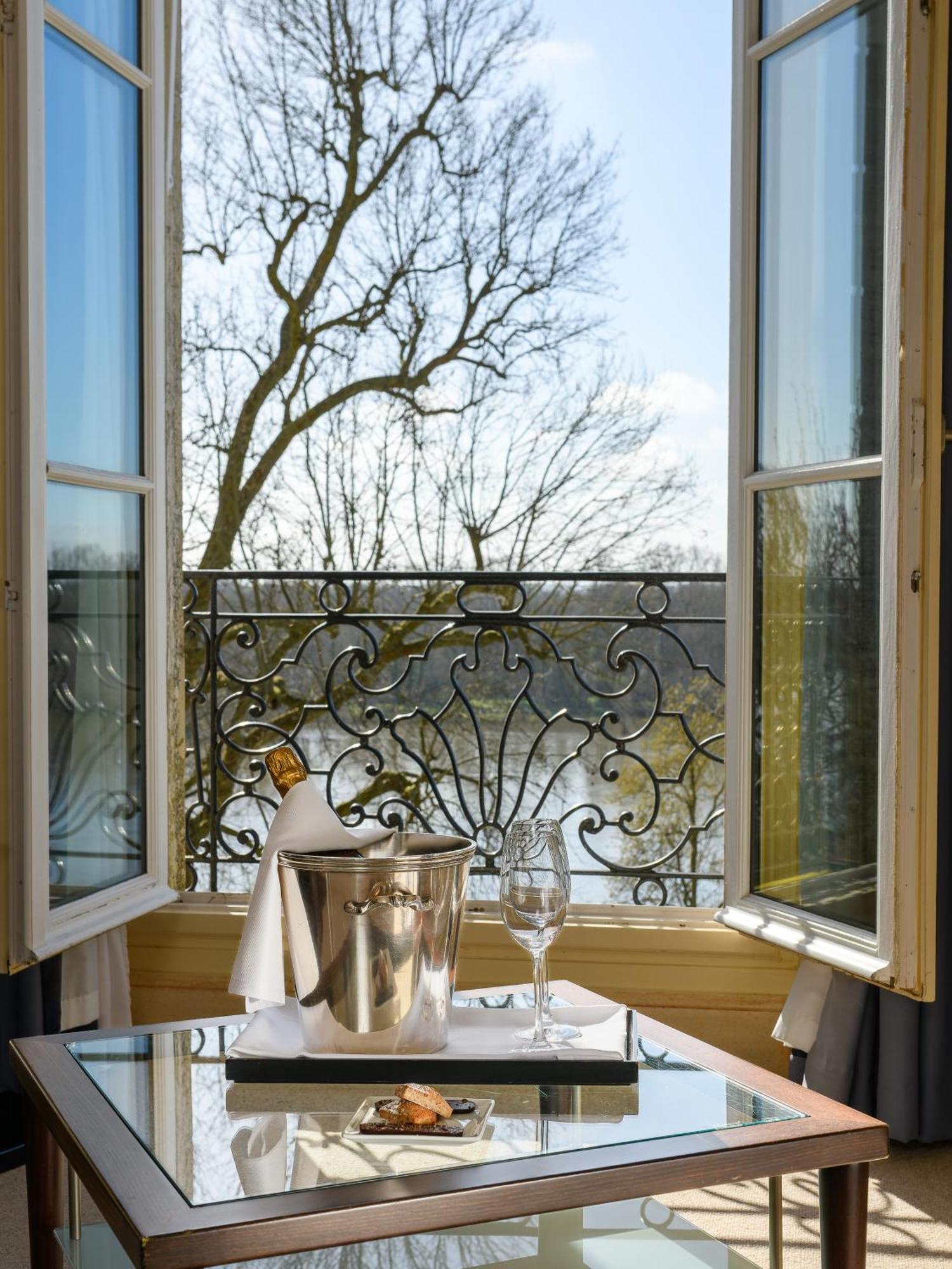 Hotel Les Hautes Roches Rochecorbon Kültér fotó